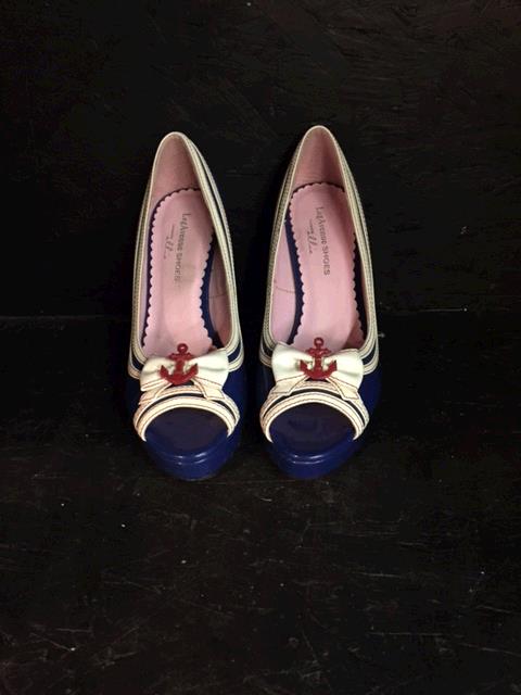 Rental store for SEXY SAILOR   S M in Kingsport TN