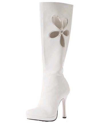 Rental store for BOOTS, LOVE CHILD   WHITE   SIZE 8 in Kingsport TN