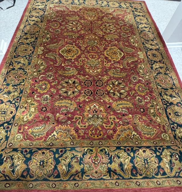 Rental store for ORIENTAL RUG 8 X10   BURGUNDY HUNTER in Kingsport TN